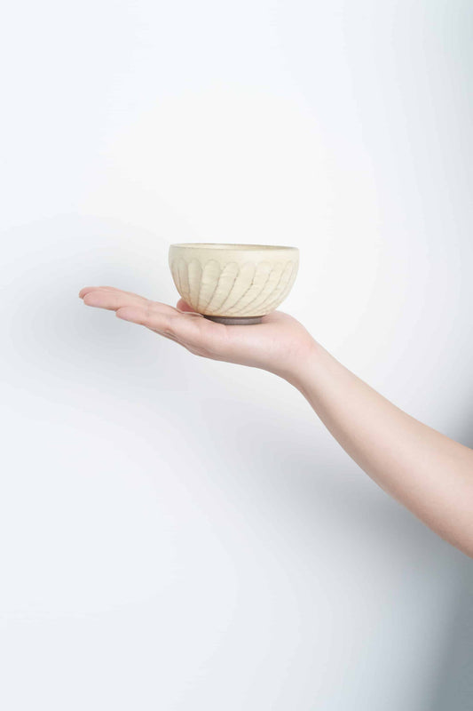 ねじりそぎ 飯碗 小 白