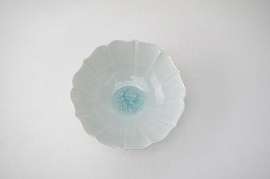 洸琳窯 白ビードロ・花紋鉢(タマリ)