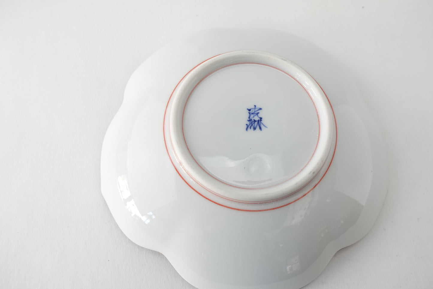 洸琳窯 桔梗絵(赤)桔梗型皿